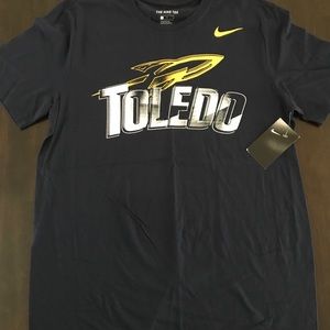 New Nike T-shirt - with tags